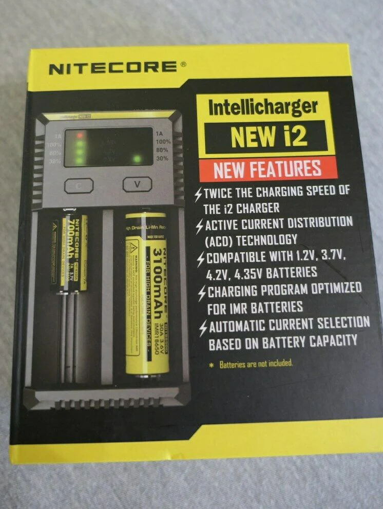 Nitecore 2-Slot 18650 Universal Battery Charger i2 - Image 3